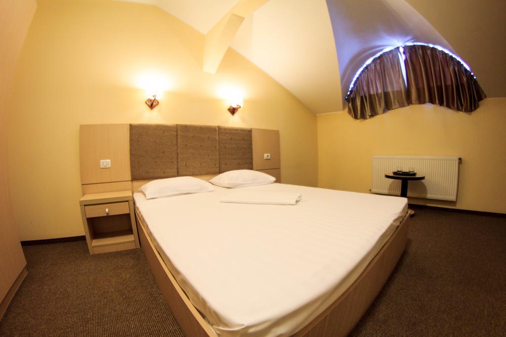Hotel Vila Bueno Sat Vacanta Mamaia Exteriér fotografie